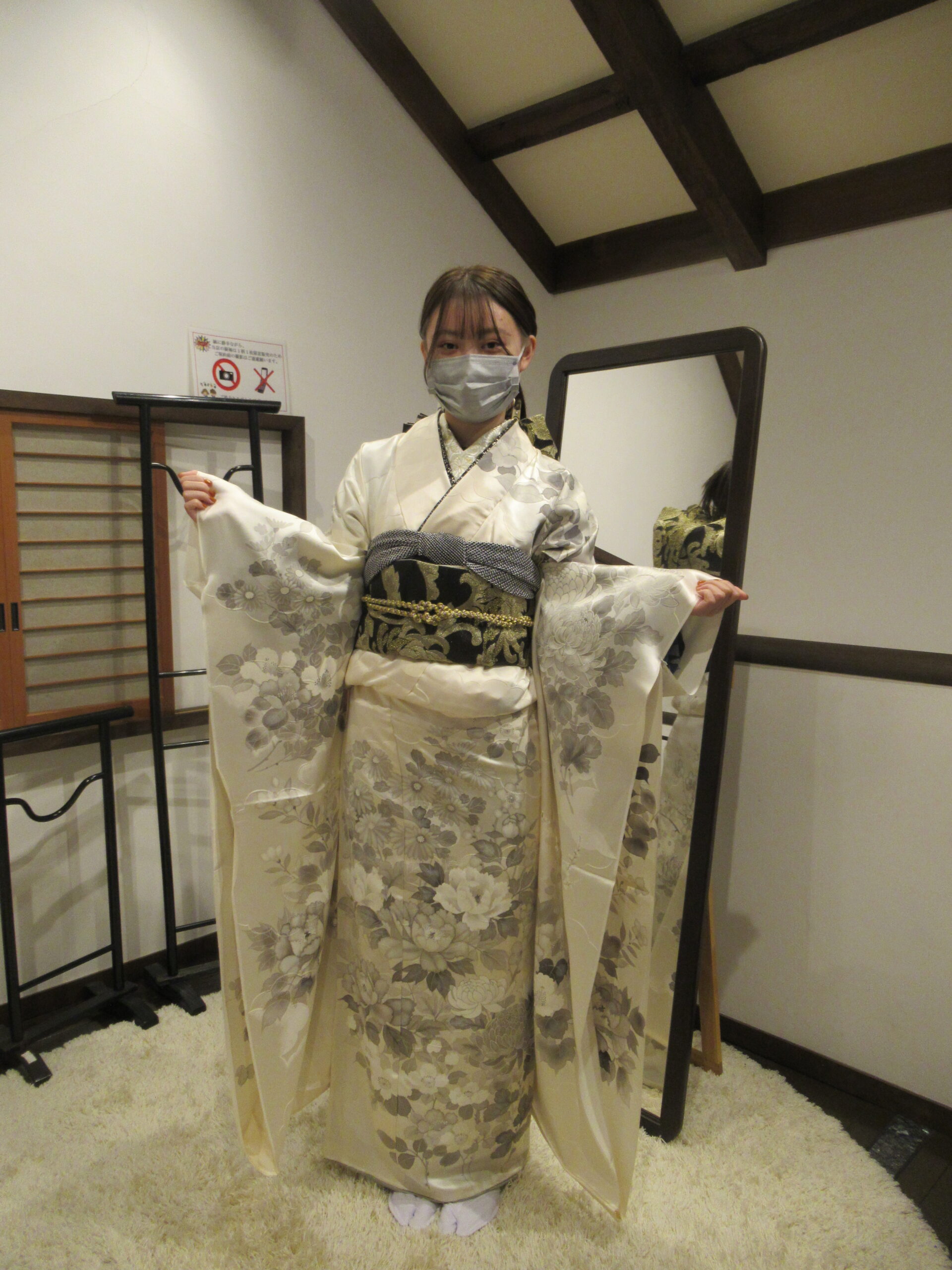 2024年成人・振袖のお客様の画像リンク
