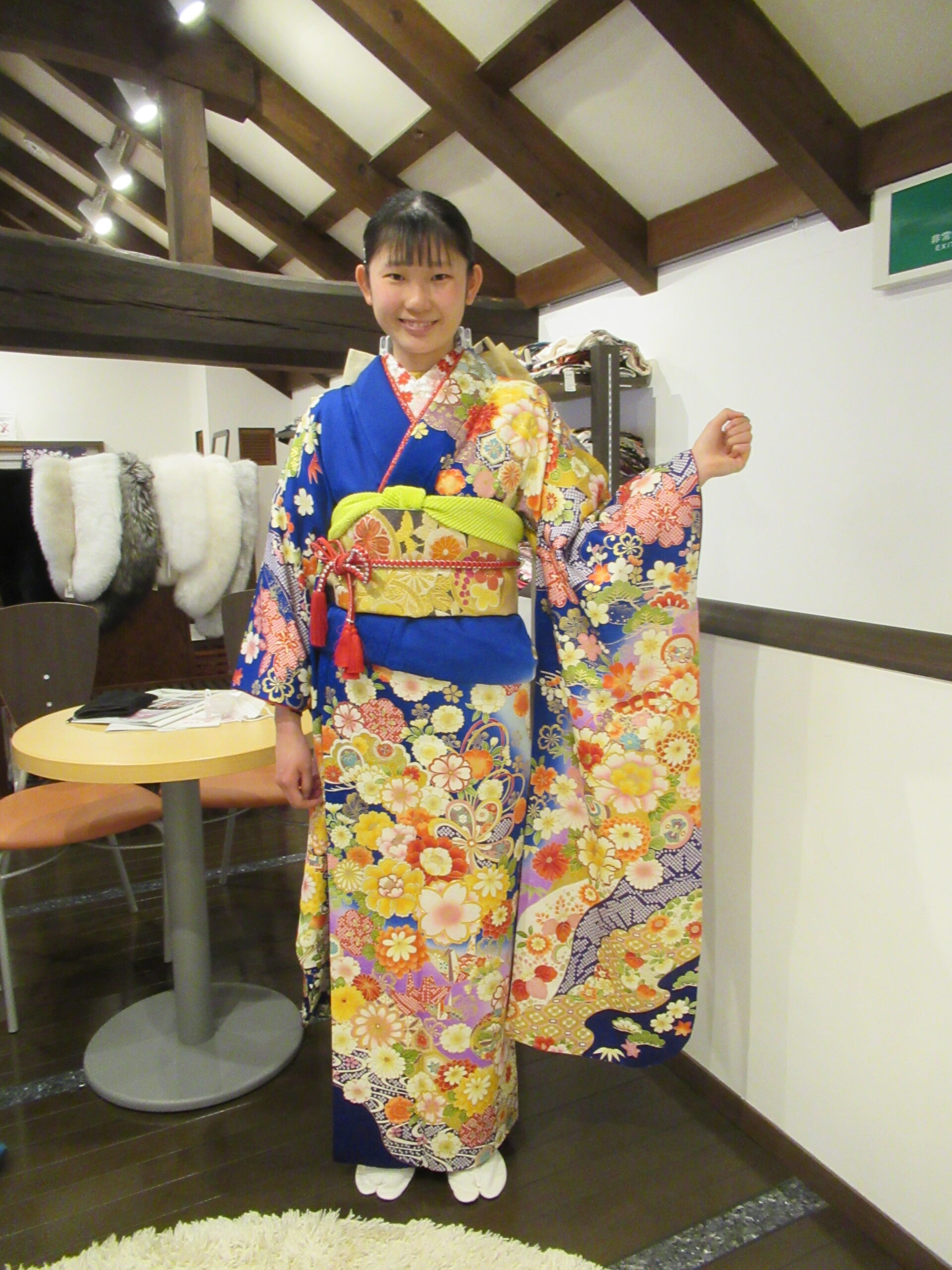2024年成人・振袖のお客様の画像リンク