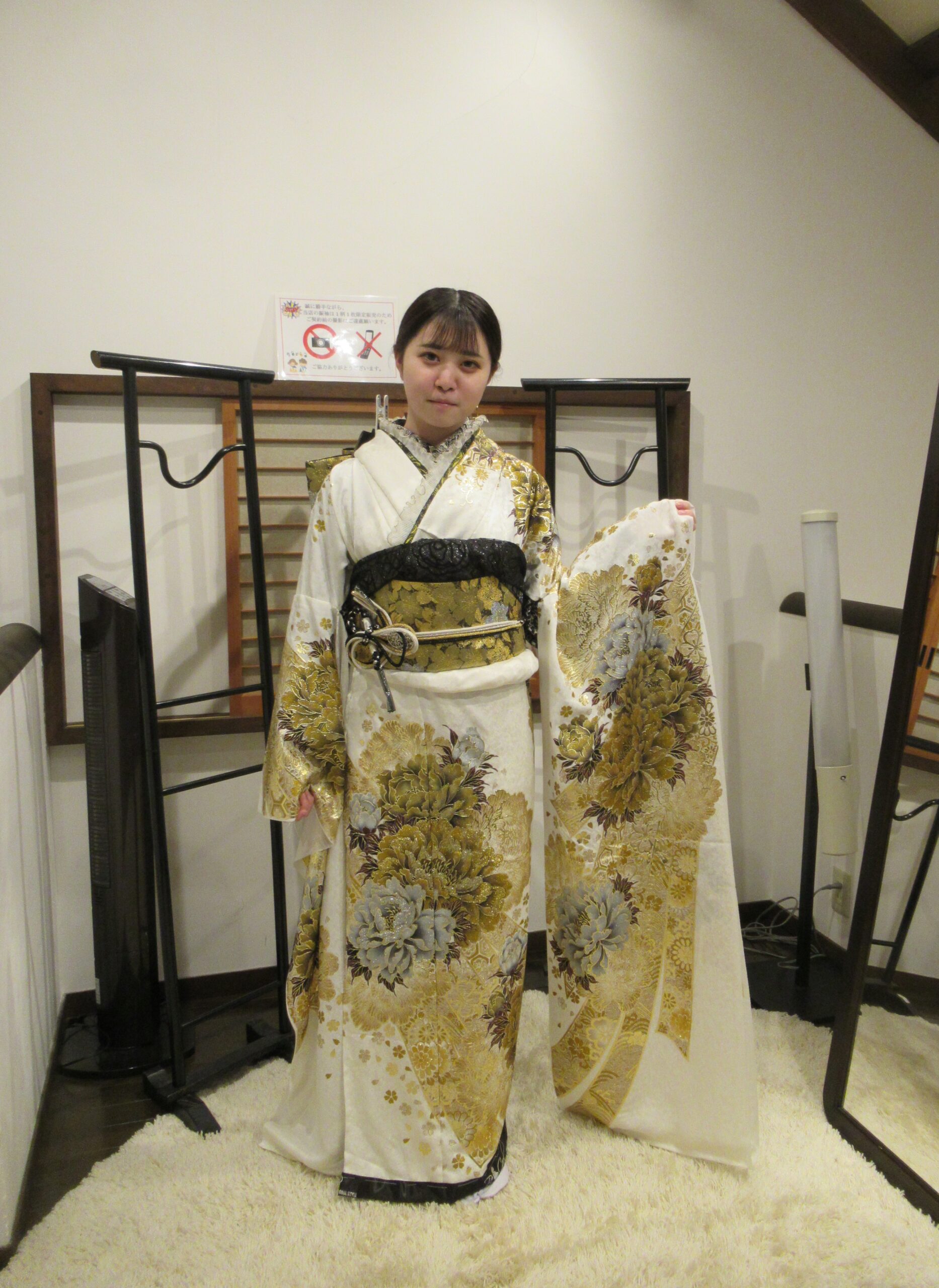2023年成人・振袖のお客様の画像リンク